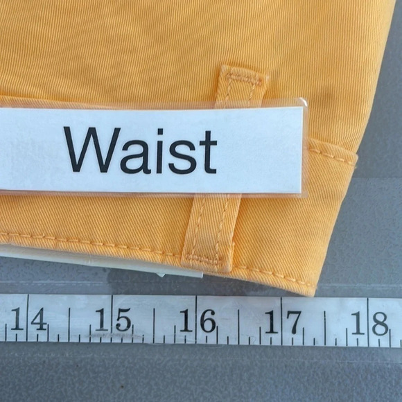 a.n.a Jean Shorts NWT Mid Rise Shortie Denim Florida Mango Yellow Size 12 - Picture 9 of 11